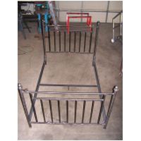 bedframe2.JPG